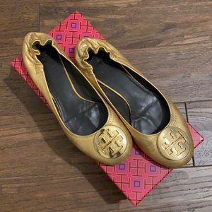 Tory Burch Gold on Gold Reva Flat